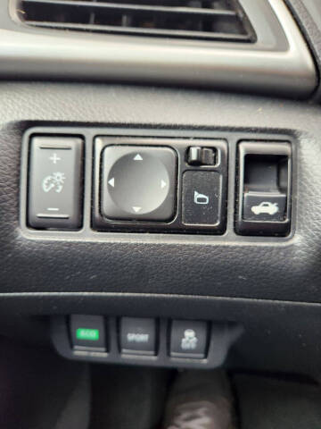 2018 Nissan Sentra SR