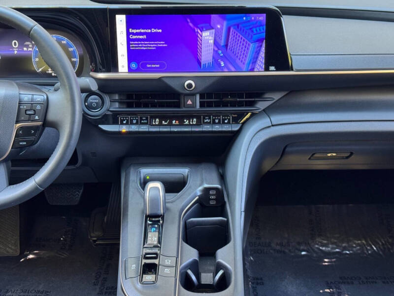 2023 Toyota Crown