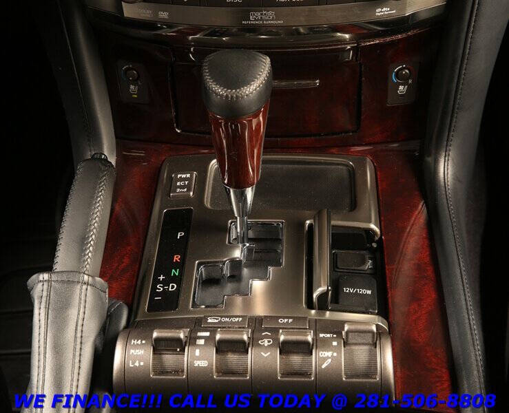2011 Lexus LX 570