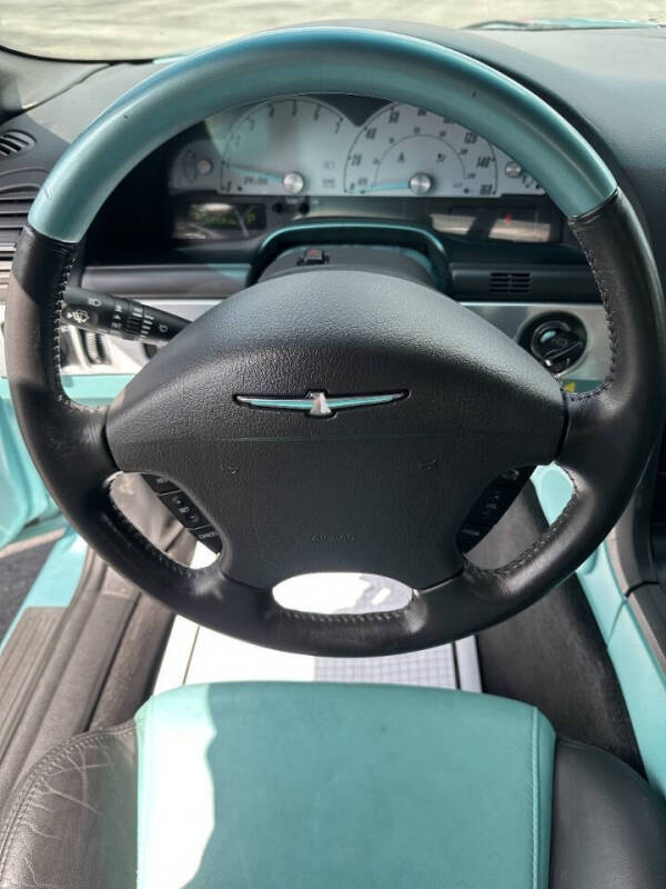 2002 Ford Thunderbird Deluxe