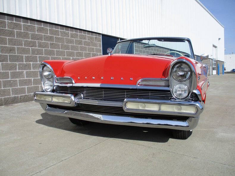 1957 Lincoln Premiere