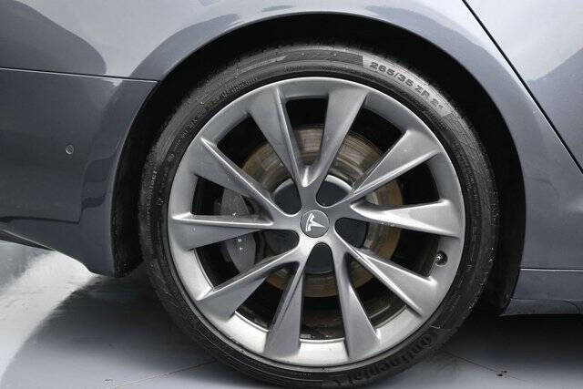 2021 Tesla Model S Long Range Plus