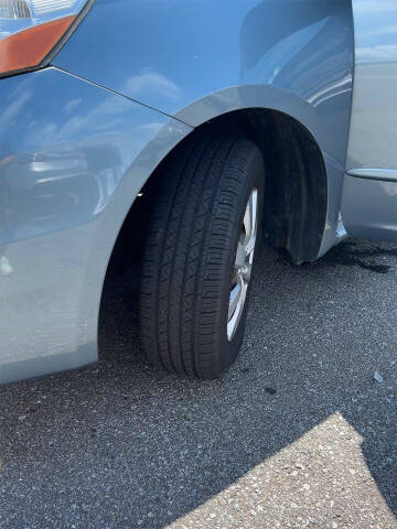 2009 Toyota Sienna CE 7-Passenger