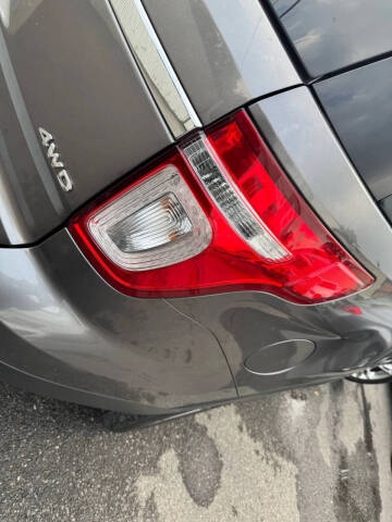 2011 Ford Explorer Limited