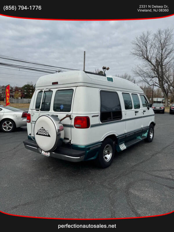1997 Dodge Ram Van 2500