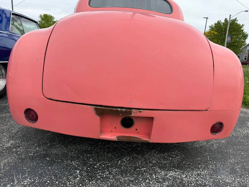 1948 Dodge Deluxe