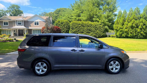 2015 Toyota Sienna L 7-Passenger