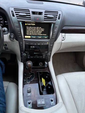 2007 Lexus LS 460