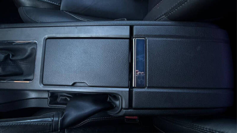 2011 Ford Mustang GT Premium