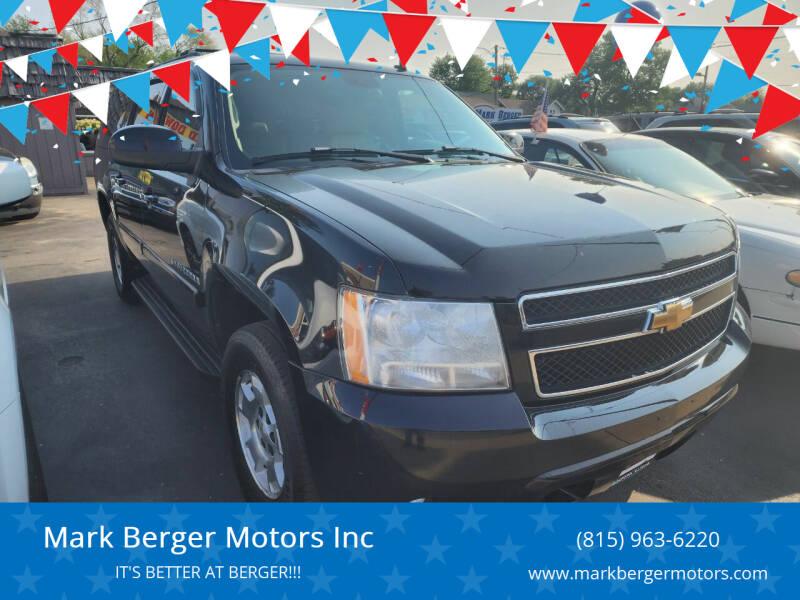2007 Chevrolet Suburban for sale at Mark Berger Motors Inc in Rockford IL