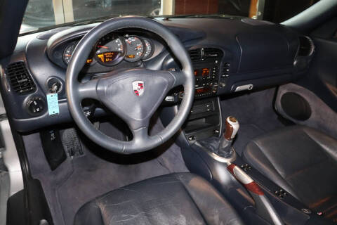 2003 Porsche 911 Carrera 4