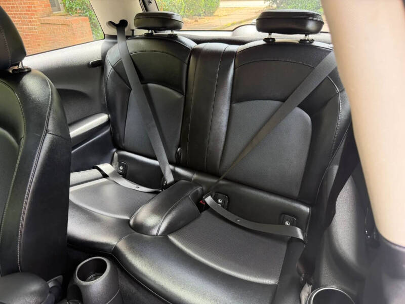 2017 MINI Hardtop 2 Door Cooper