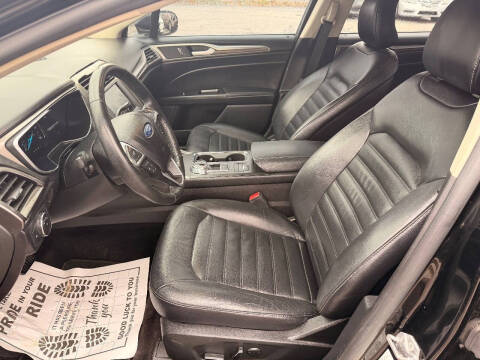 2017 Ford Fusion Energi SE Luxury