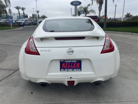 2016 Nissan 370Z Sport