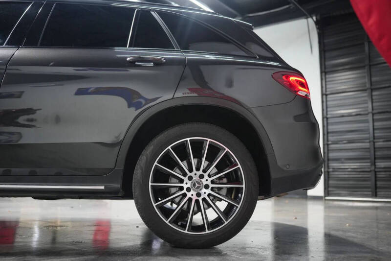 2021 Mercedes-Benz GLC GLC 300