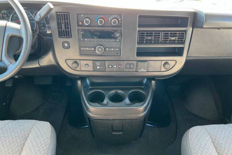2024 Chevrolet Express LT 3500