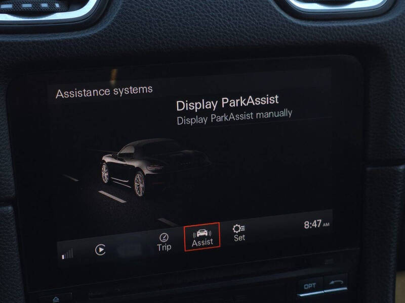 2023 Porsche 718 Boxster T