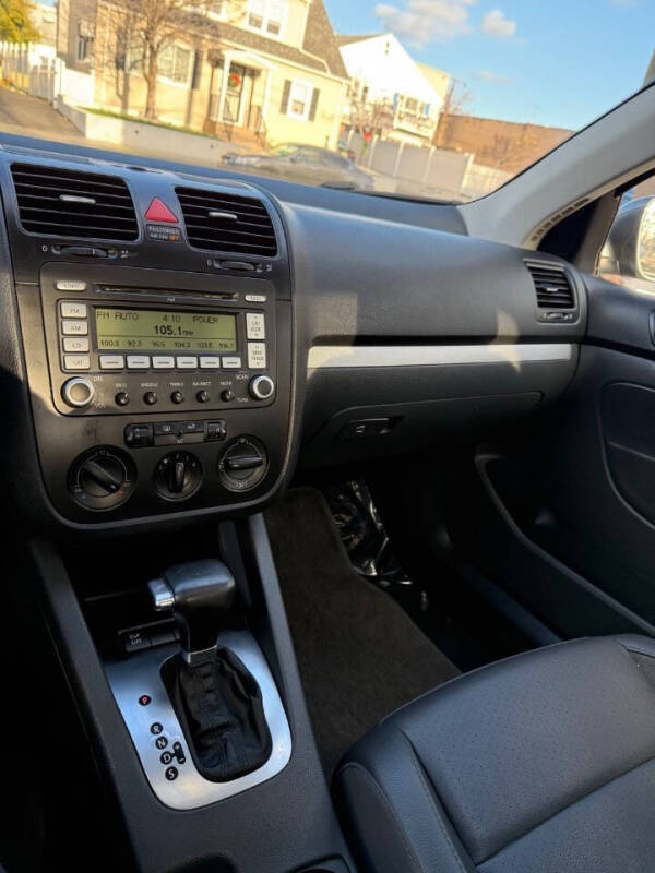 2008 Volkswagen Jetta SE PZEV