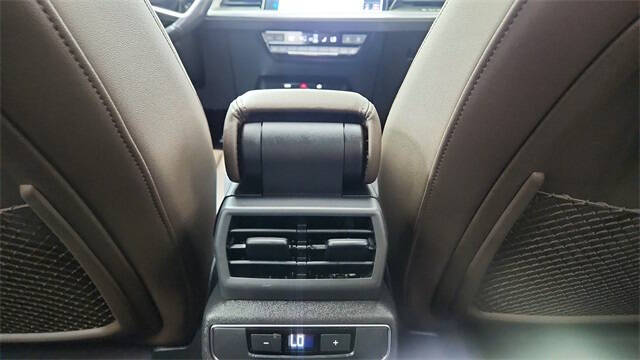 2024 Audi Q4 e-tron quattro Premium Plus 50