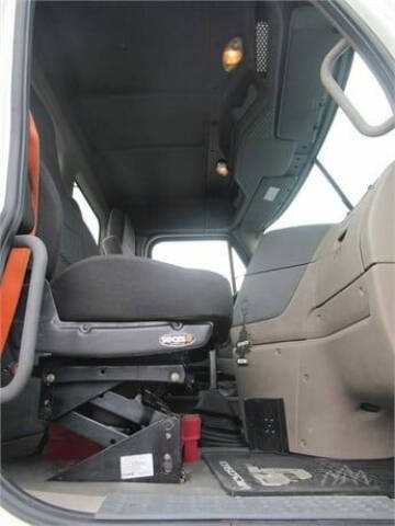 2014 Freightliner Cascadia