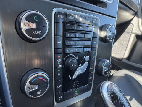 2015 Volvo S60 T5 Drive-E Premier Plus