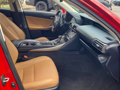 2019 Lexus IS 300