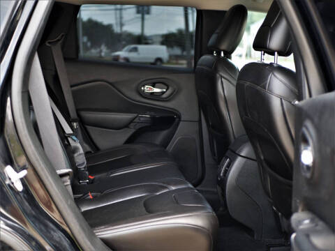 2019 Jeep Cherokee Altitude