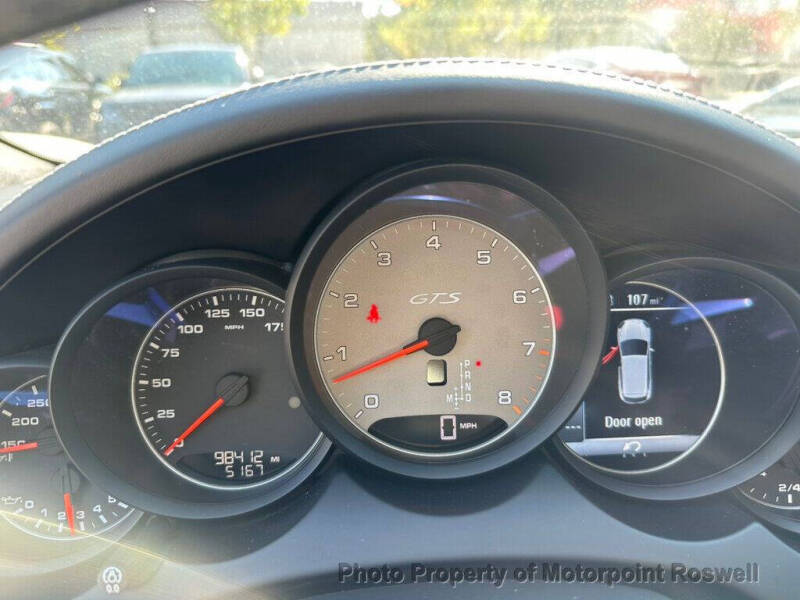 2016 Porsche Cayenne GTS