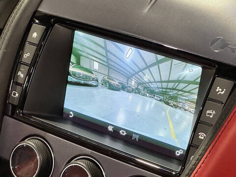 2018 Jaguar F-TYPE R