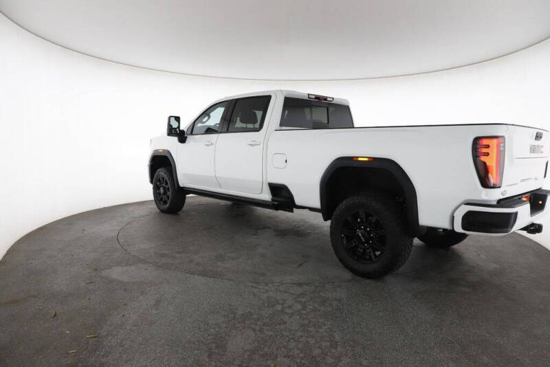 2024 GMC Sierra 2500HD
