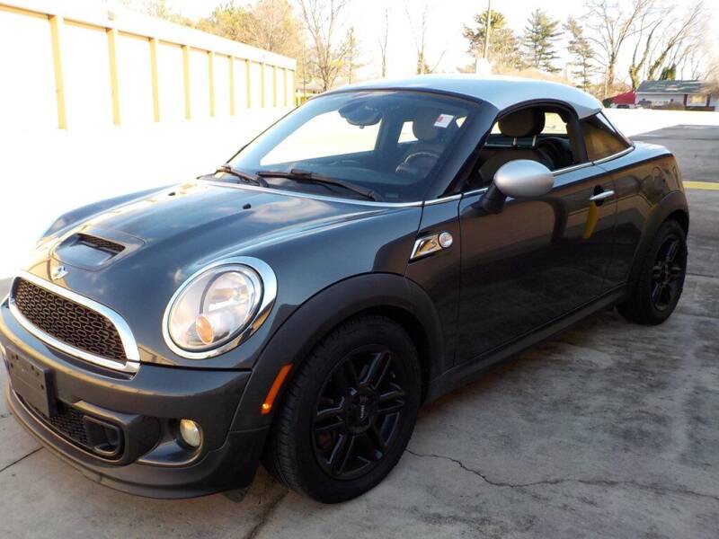 2012 MINI Cooper Coupe for sale at Automotive Locator- Auto Sales in Groveport OH