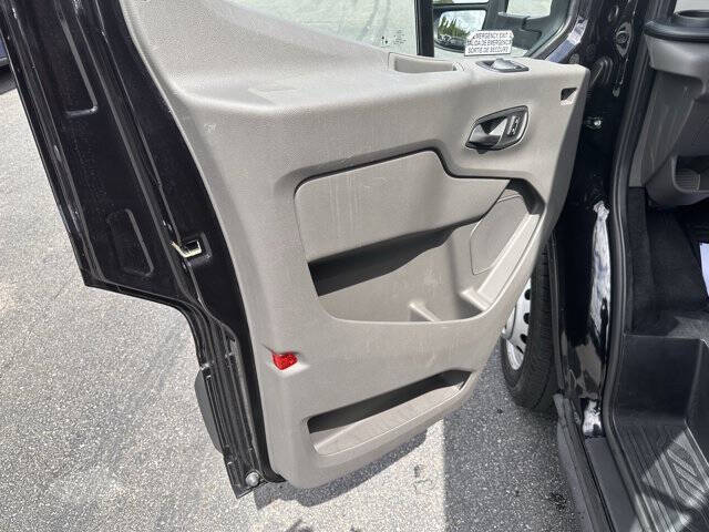 2025 Ford Transit