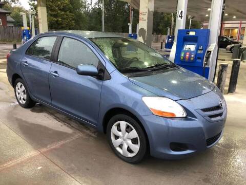 2007 Toyota Yaris for sale at JE Auto Sales LLC in Indianapolis IN