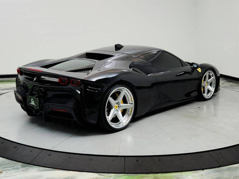 2022 Ferrari SF90 Stradale