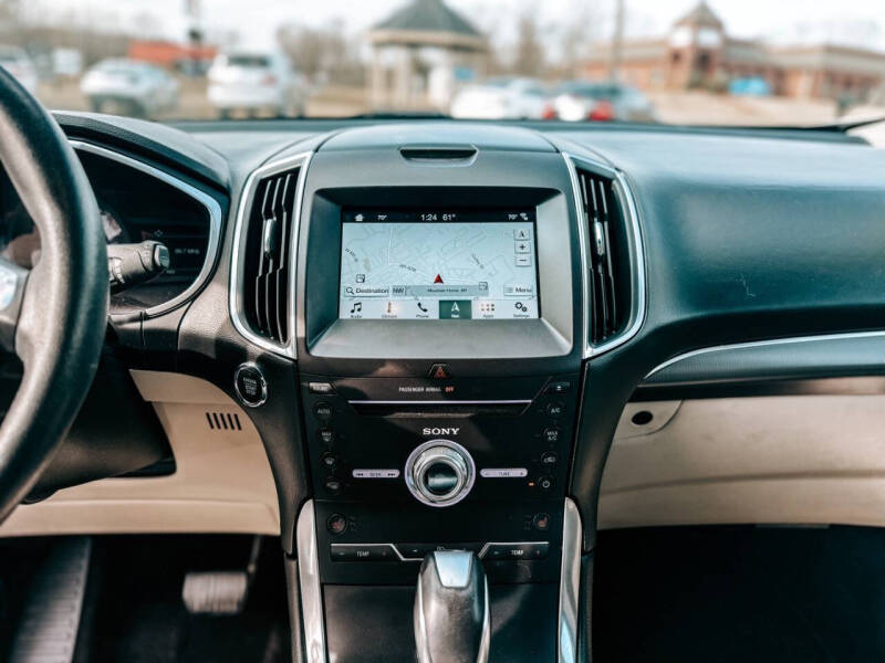 2017 Ford Edge Titanium