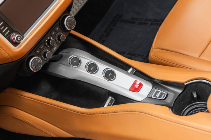 2015 Ferrari California T