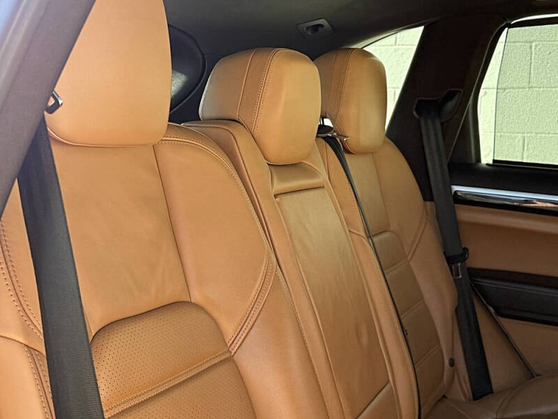 2017 Porsche Cayenne S