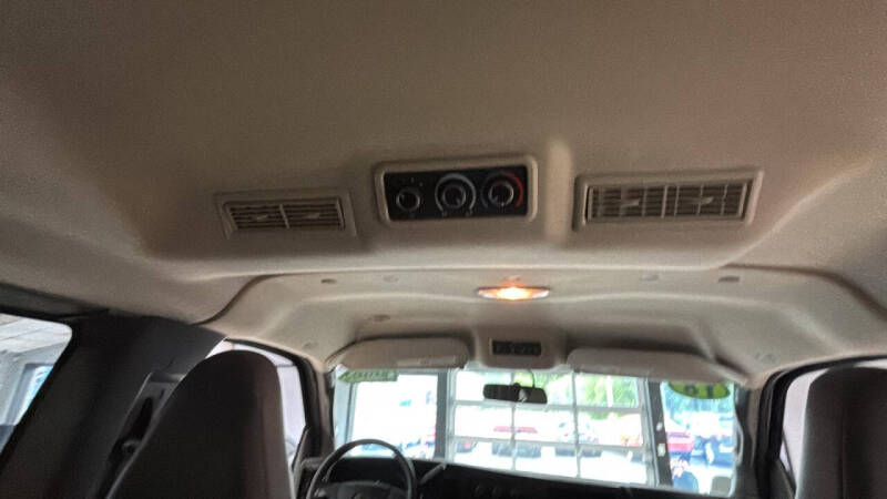 2018 Chevrolet Express LT 2500