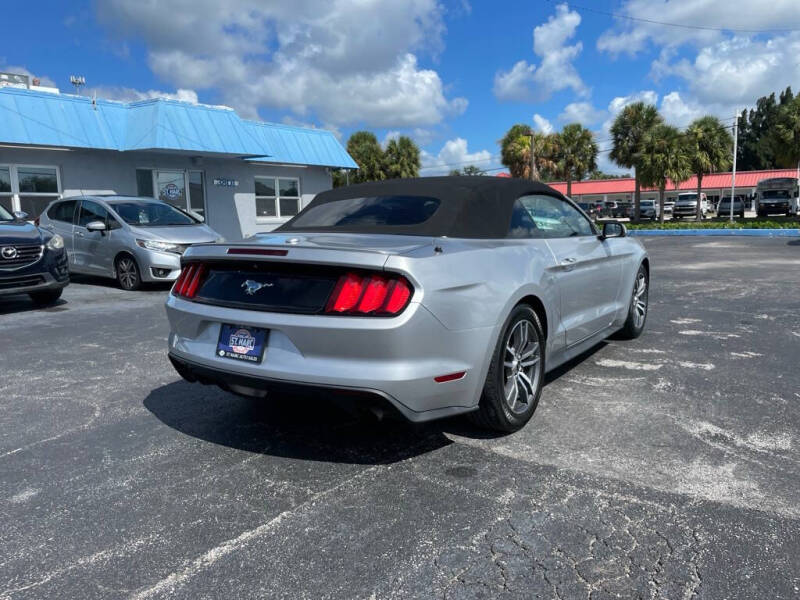 2015 Ford Mustang EcoBoost Premium