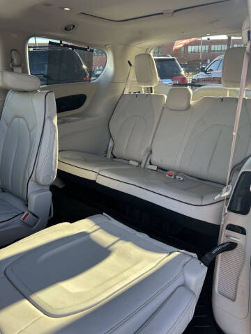 2017 Chrysler Pacifica Limited