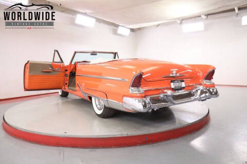 1955 Lincoln Capri