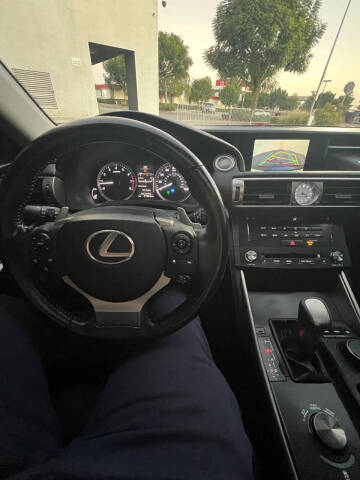 2015 Lexus IS 250