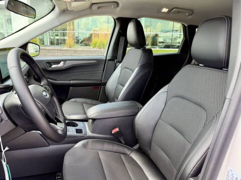 2025 Ford Escape Plug-In Hybrid PHEV