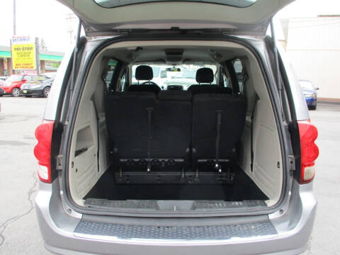 2013 Dodge Grand Caravan SE