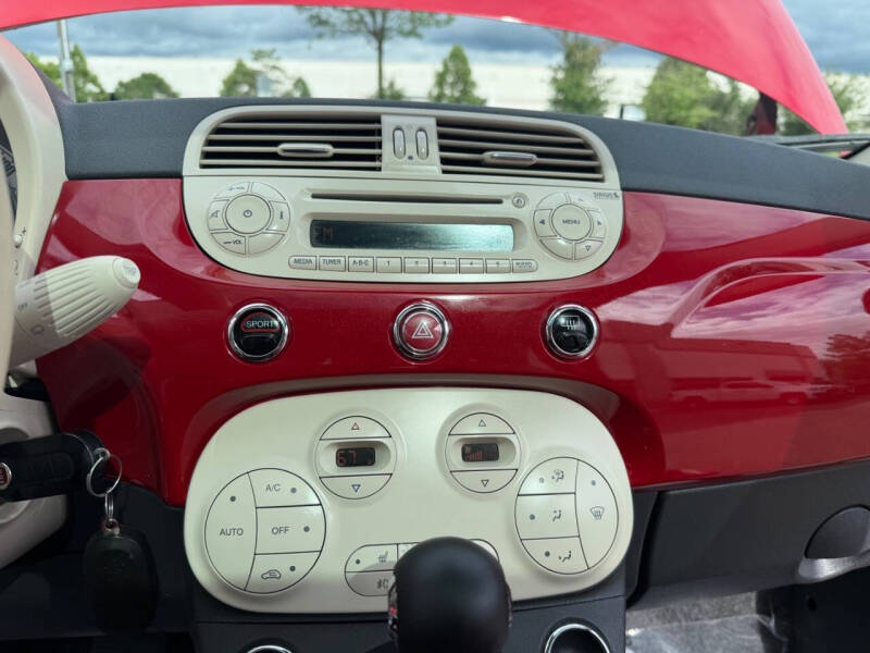2012 FIAT 500 GUCCI