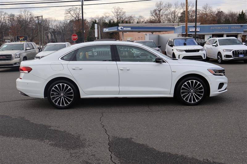 2022 Volkswagen Passat Limited Edition