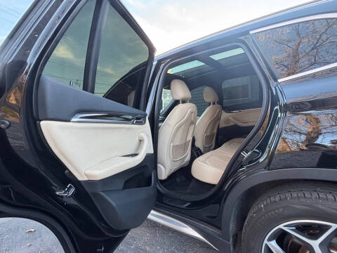 2017 BMW X1 xDrive28i