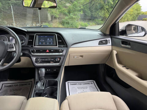 2019 Hyundai Sonata SE