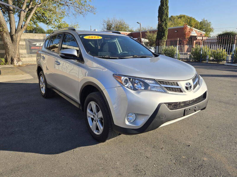 2013 Toyota RAV4 XLE