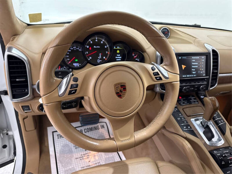 2014 Porsche Cayenne Turbo